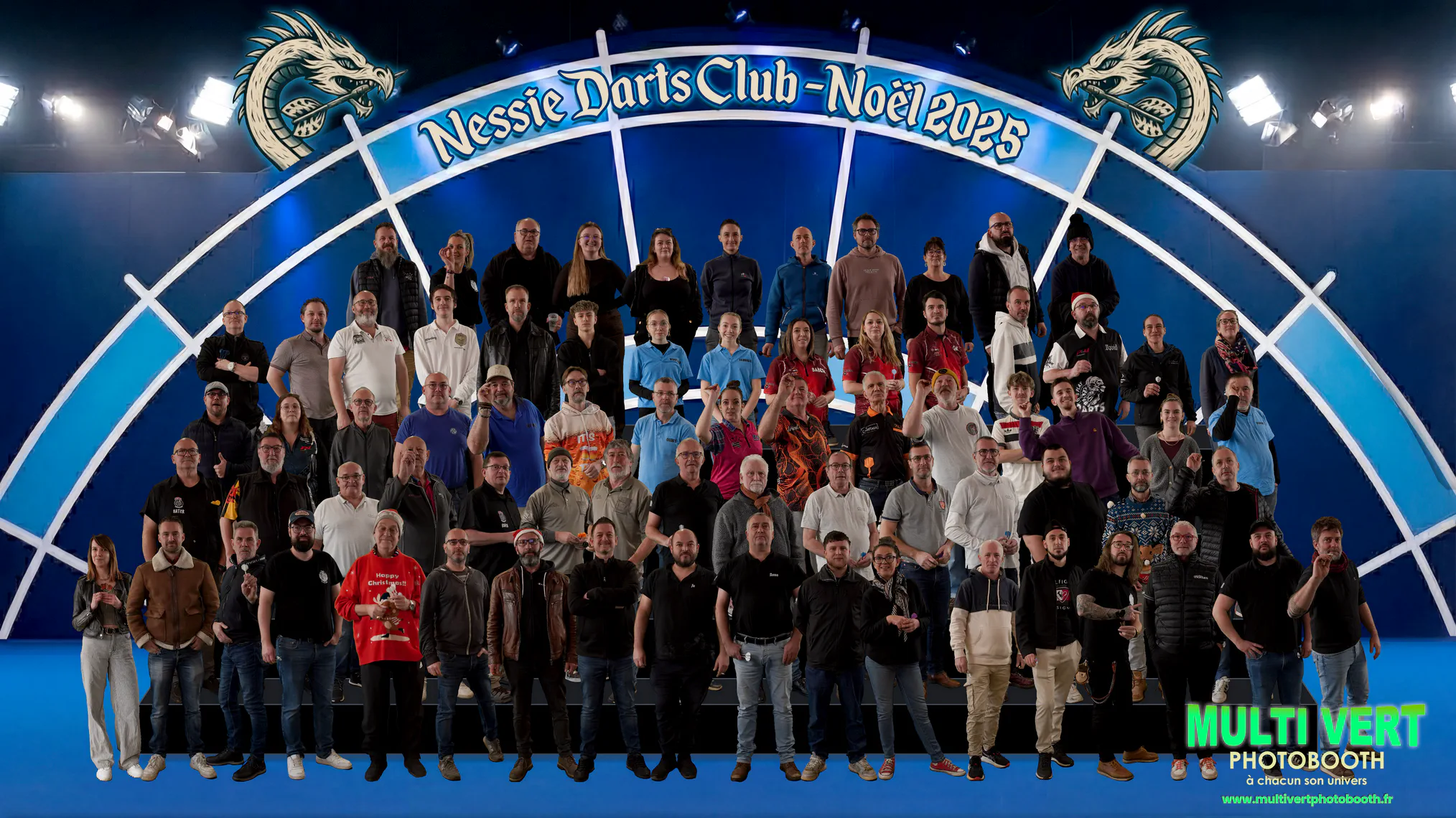 Exemple photo de groupe tournoi annuel du Nessie Darts Club de Lanvollon